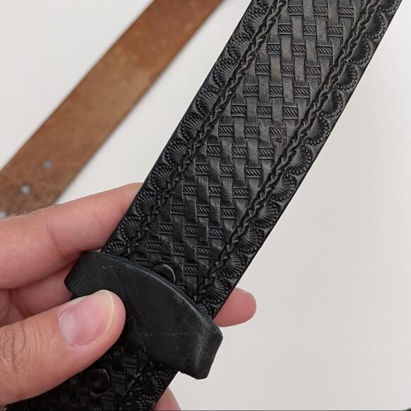 Bald Eagle Sun Genuine Leather Tooled Belt Small - Picture 9 of 15